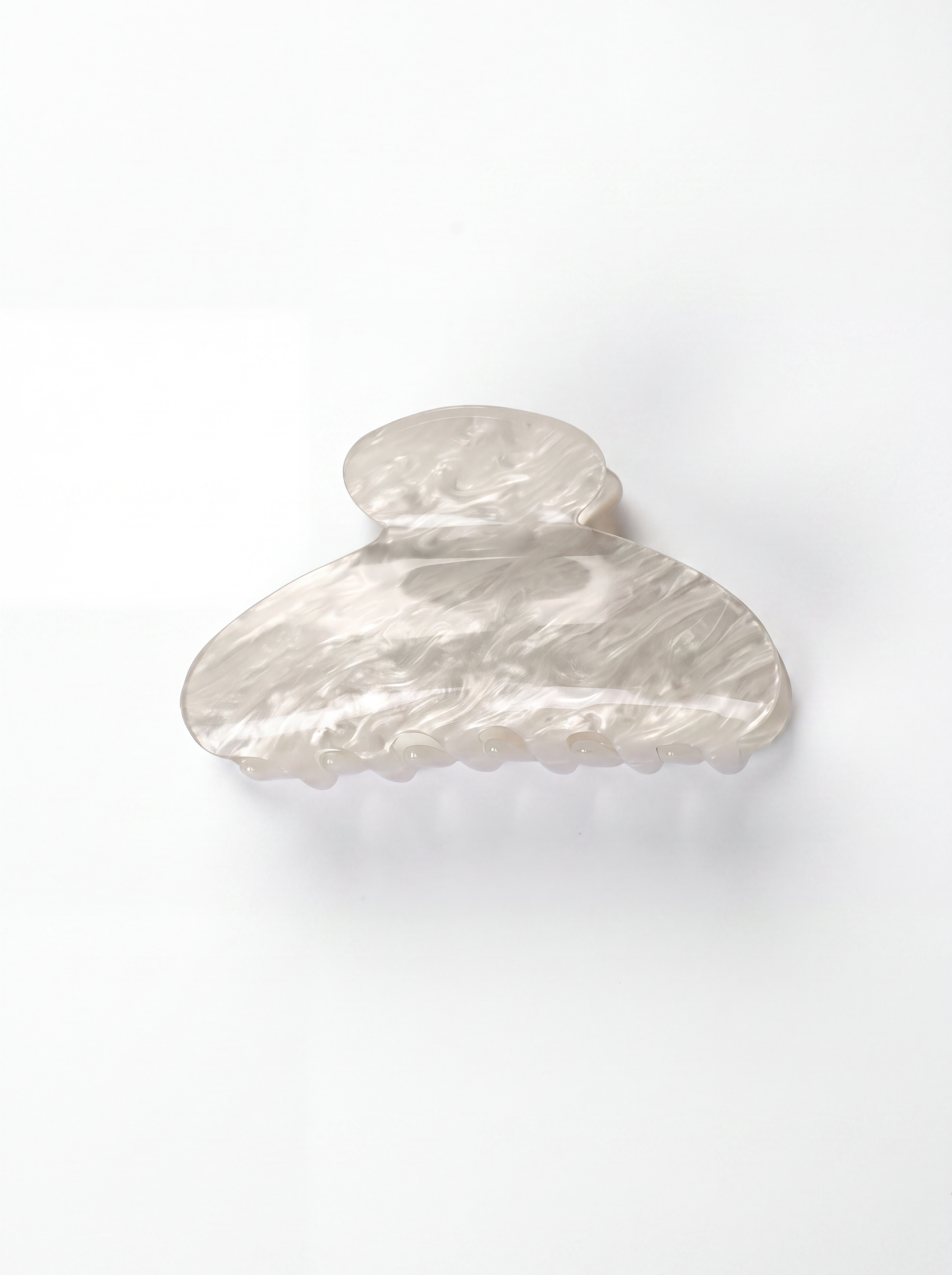 Cloud Clip in Ivory